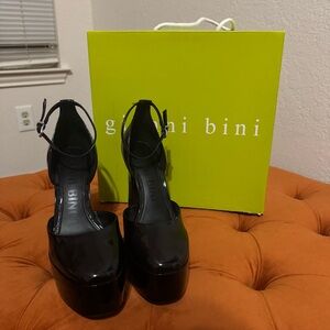 Gianni Bini Glossy Black Platform Shoes